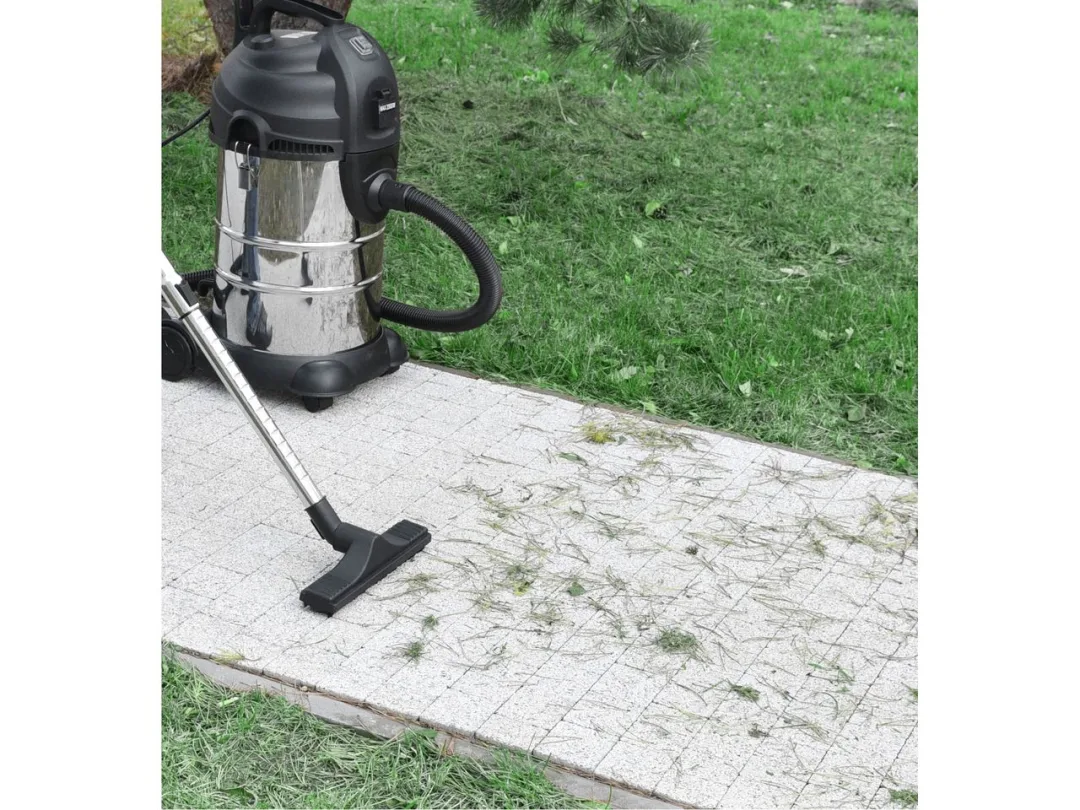 vysavač dílenský, multifunkční se zásuvkou a funkcí čištění filtru, 30l, 6m kabel, 3m hadice, 1400W h