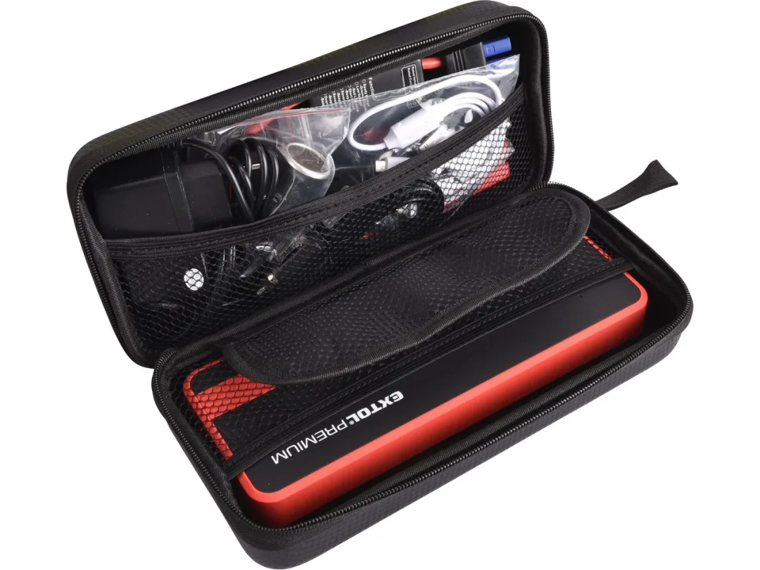 jump startér, 700A, pro naftové a benzínové motory, powerbanka 5V, 19V b