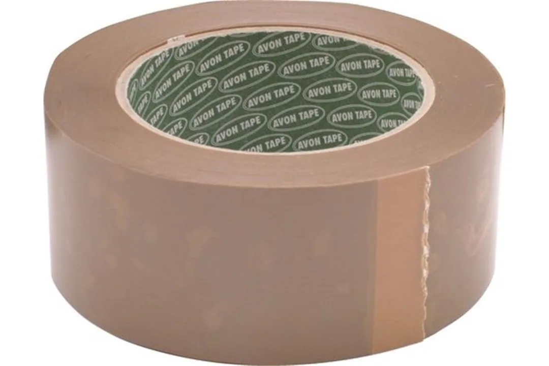 Páska vinylová na lepení kartonů 60 mikronů 50mm x 66mm Páska vinylová na lepení kartonů 60 mikronů 50mm x 66mm