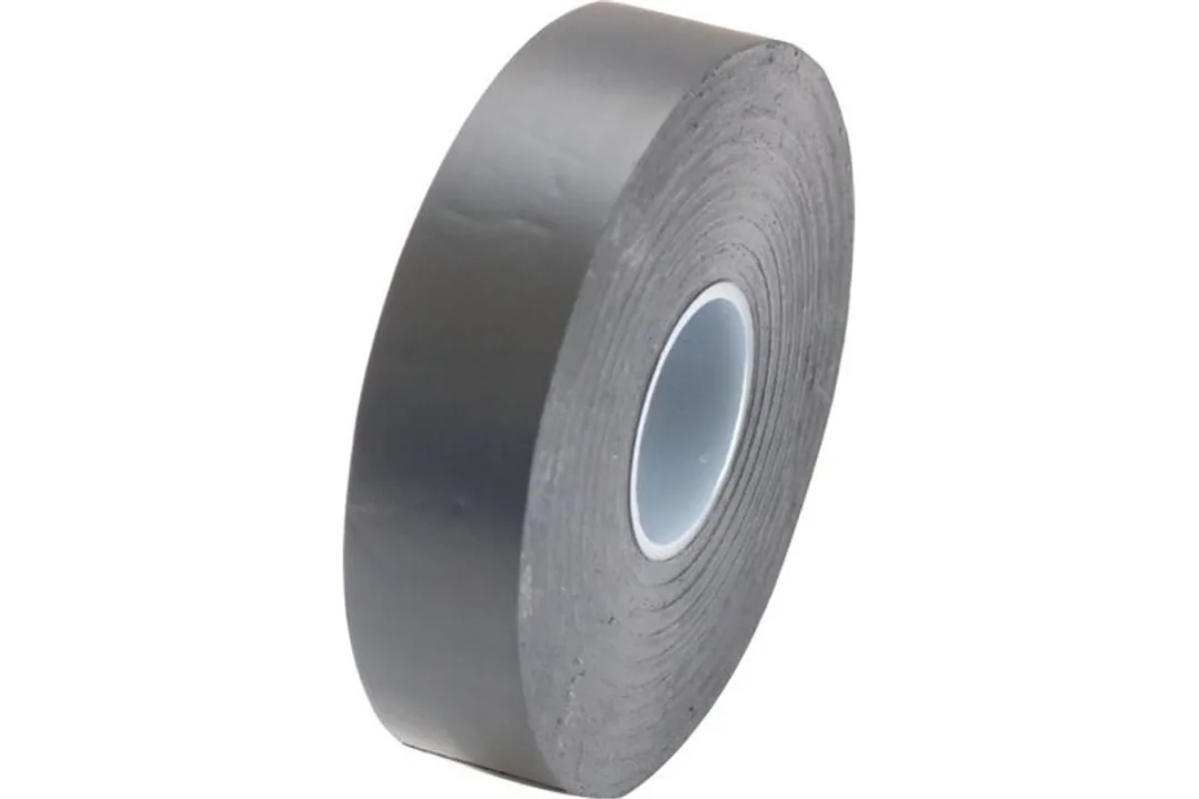 Páska izolační z PVC černá 19mm x 33m a